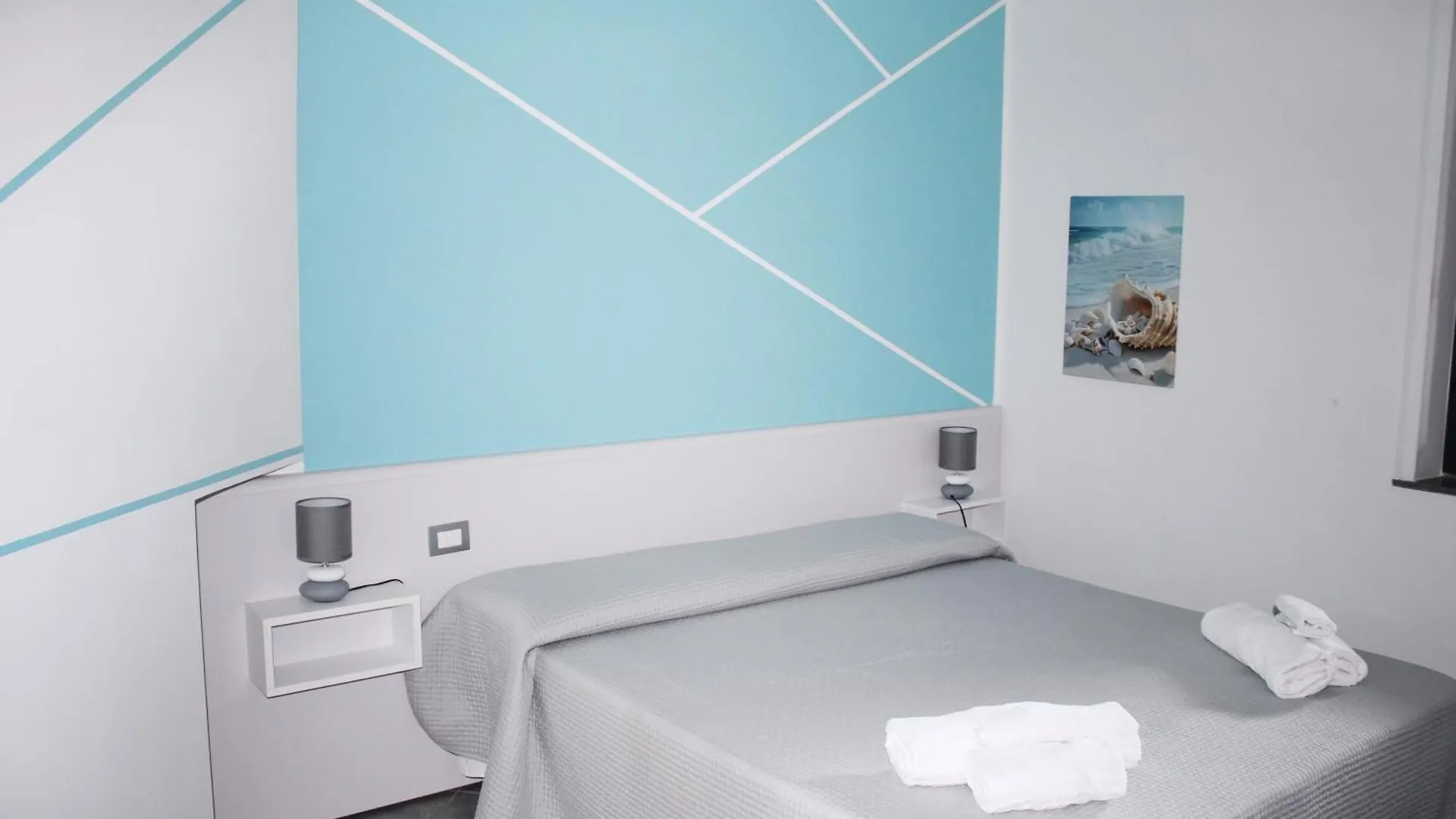 Villa Anita Apartments Capo dʼOrlando 4*,  Italie